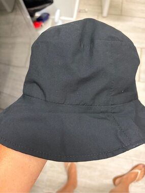 VTG GORE-TEX - Forrester’s Black Bucket Hat - Waterproof Outdoor Style